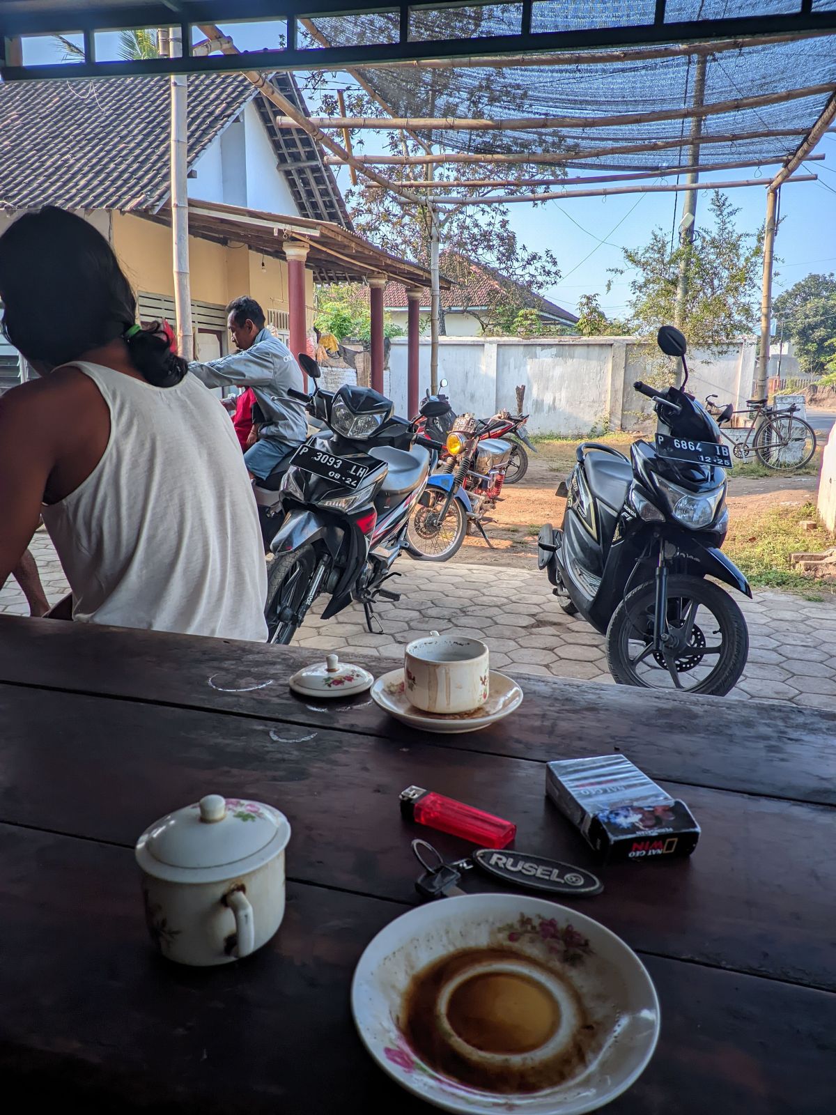 Warung Kopi di Jalan Ir Juanda: Saingan Rival Saat Citimall Datang